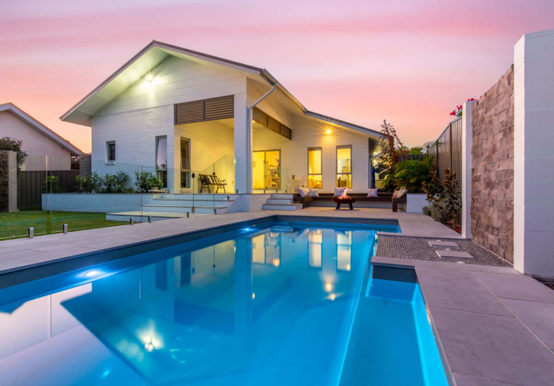 Resort Series fibreglass pool